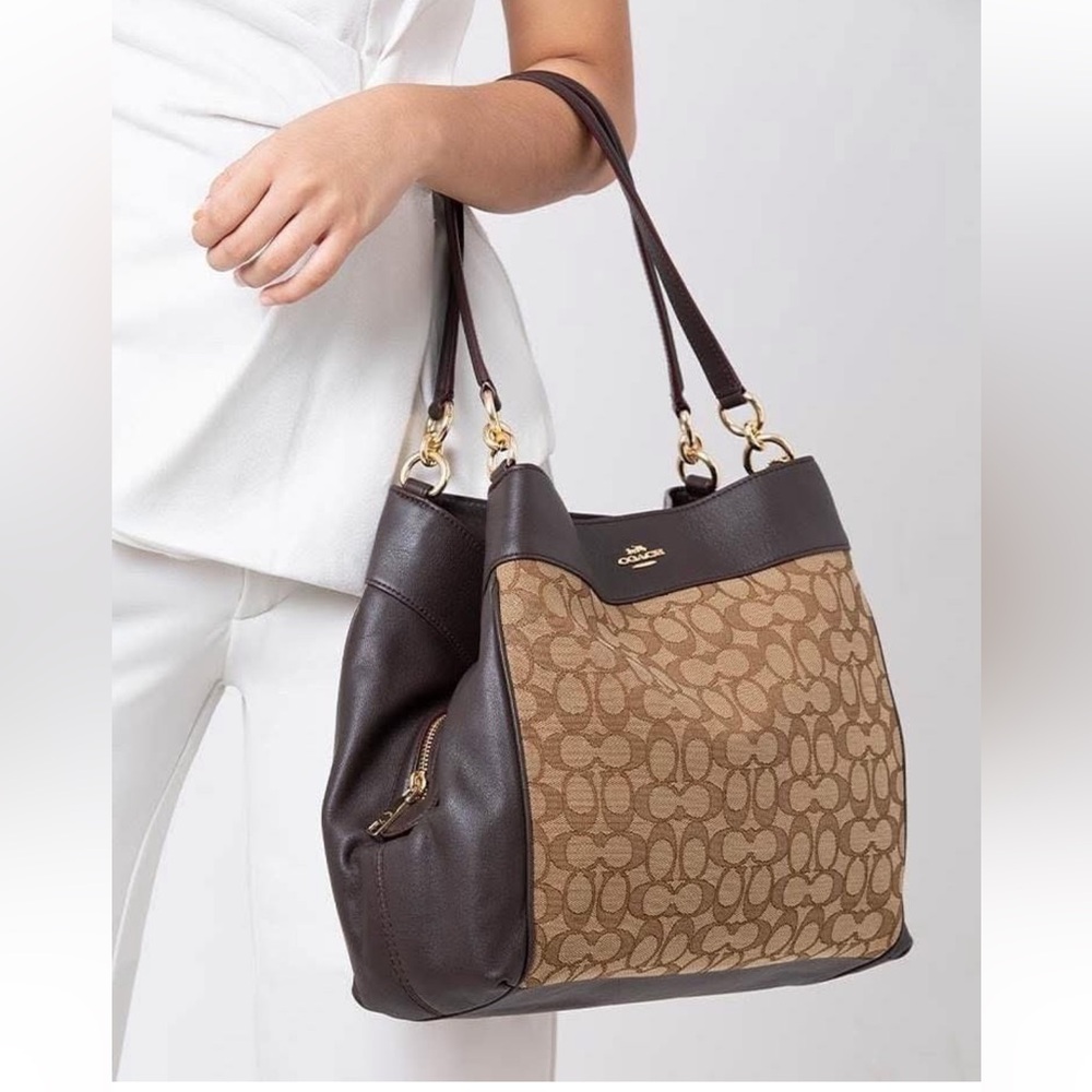 Coach Brown Signature Canvas & Dark Brown Leather Shoulder Bag - Picture 2 of 16